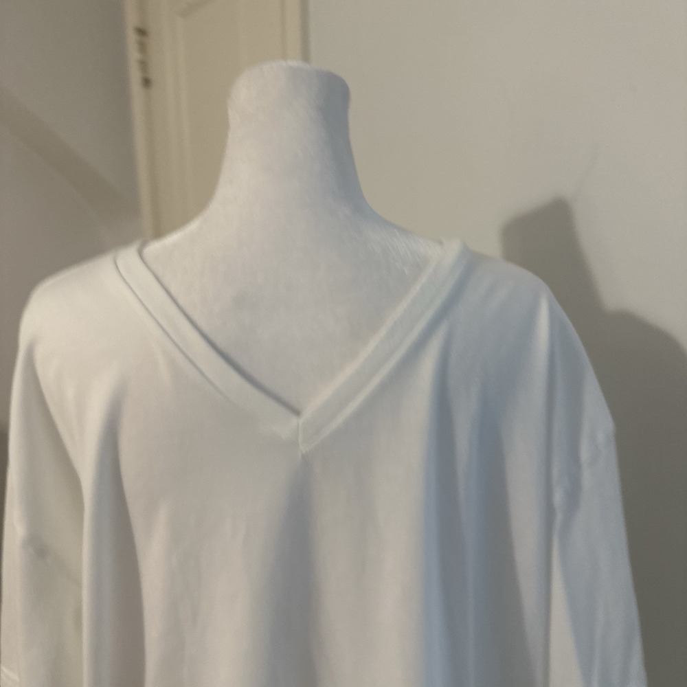 EUC Fresh Clean Tees Men's WHITE Short Sleeve V NECK T-Shirt XL